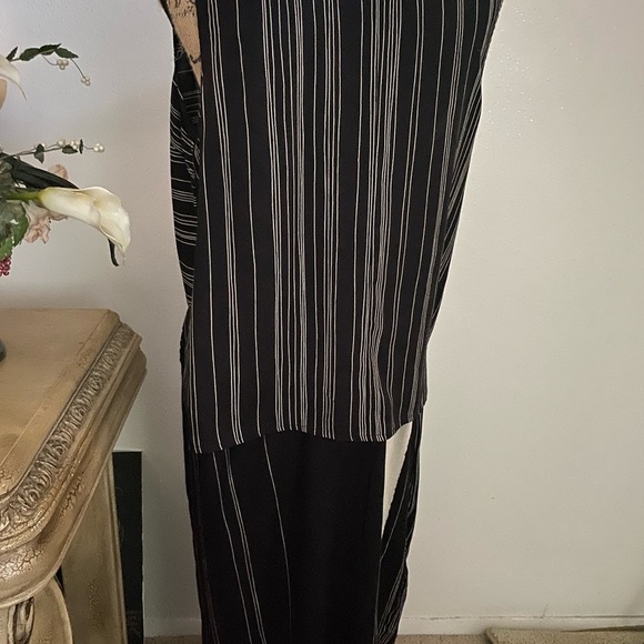 ANN Morgan Two Piece Skirt Set Size L Gently Used. - Picture 3 of 6